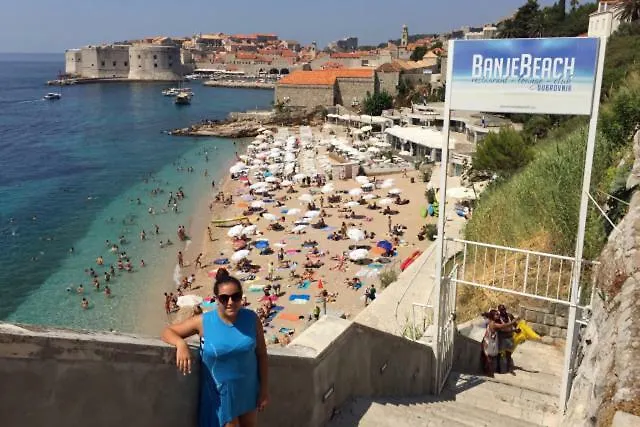 Serendipity Centre-free Parking Ντουμπρόβνικ